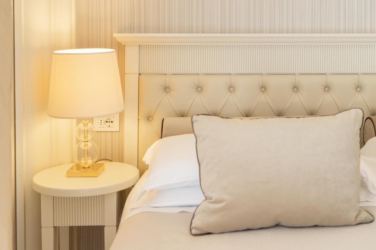 Hotel Feldberg ริชโชเน ภายนอก รูปภาพ